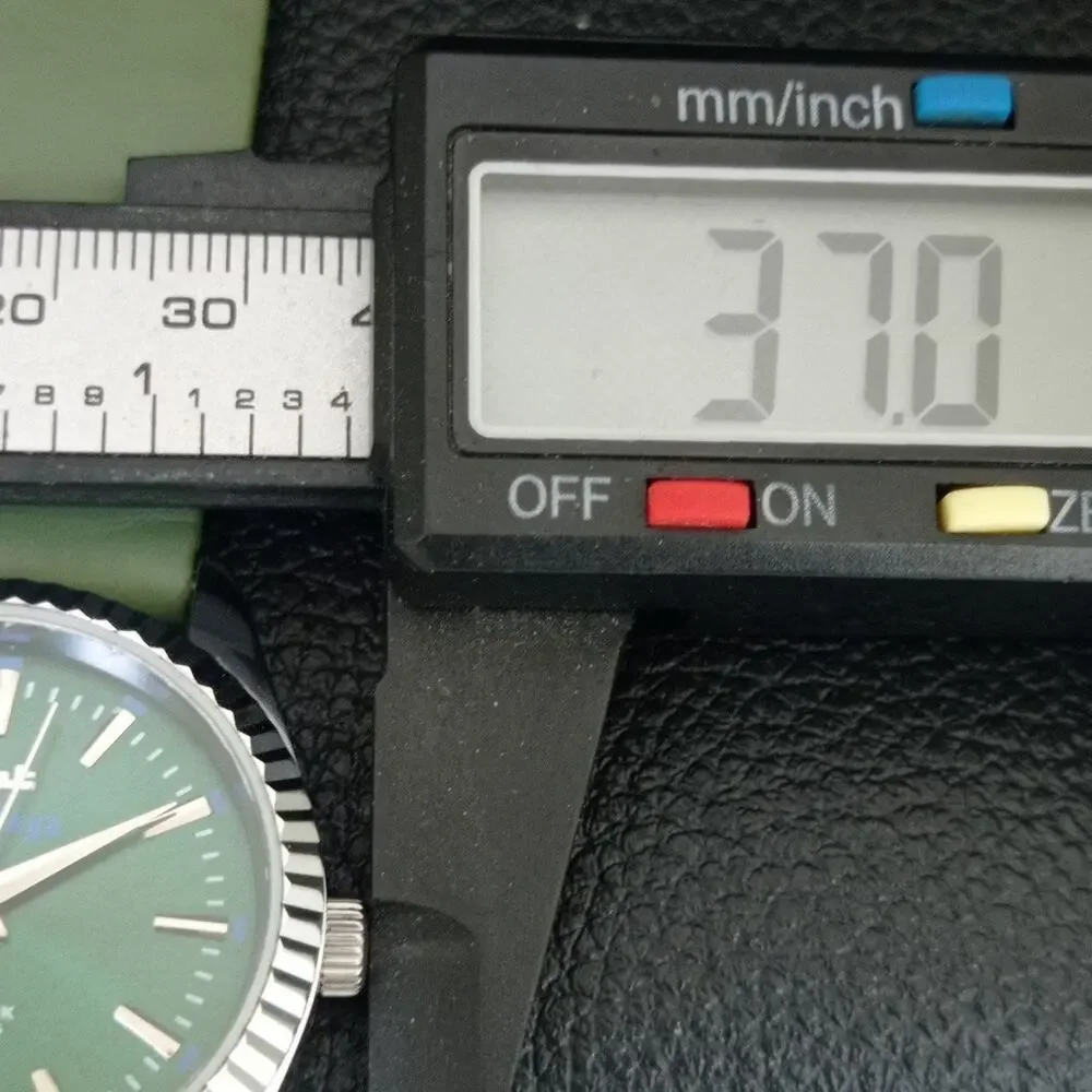Vintage 1977 HMT Manual Wound Mens Silver Watch & Green accents